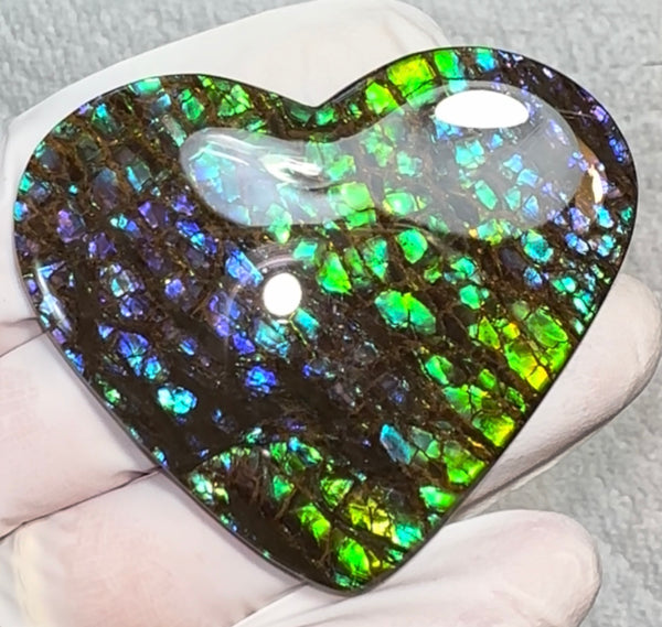 Large,Heart shaped purple blue and green, Loose stone, high grade rainbow color,Ammolite,Freeform, Cabochon,gemstone Canadian Ammonite,wrapping jewellery,Purple,Blue,Green. FC-276