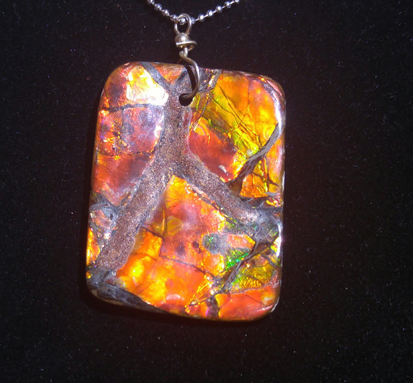 Ammolite Pendant Imperilal Double-Sided 48 mm x 35 mm - JWY-02　両面アンモライト
