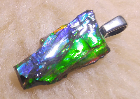 23 mm x 11 mm Ammolite Pendant - JWY-05