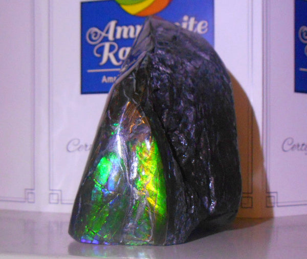 115x 100x 93 mm　Rare Natural Huge -Four-Sides Collector Stone  CS-86 レア4面カラー ナチュラル　コレクション　ディスプレイピース