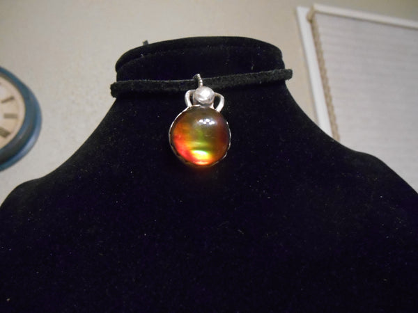 Copy of 23 mm x 11 mm Ammolite Pendant - JWY-05