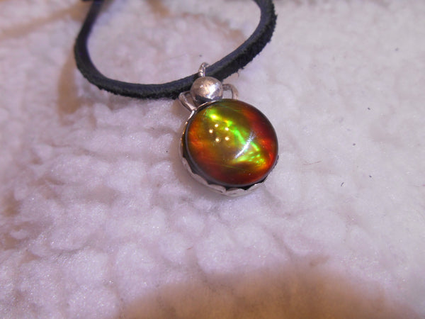 Copy of 23 mm x 11 mm Ammolite Pendant - JWY-05