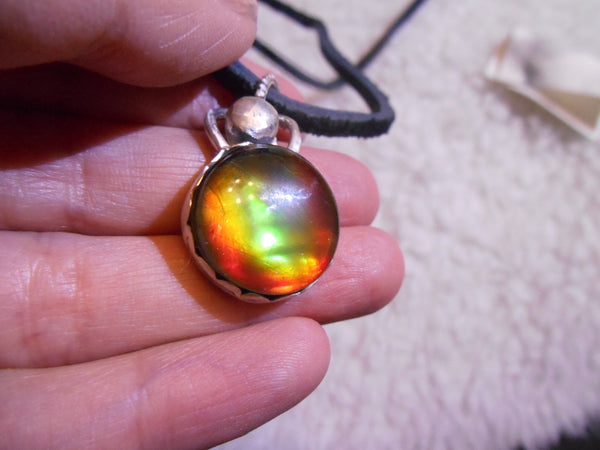 Copy of 23 mm x 11 mm Ammolite Pendant - JWY-05