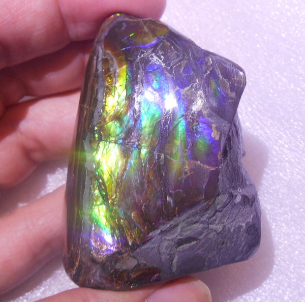 Copy of 60 x 40 x 35 mm - Collector Stone - CS-63  Natural Rainbow Gem Grade　キール部分 レインボー ナチュラル  コレクターディスプレイピース
