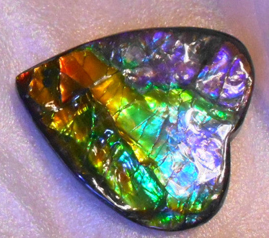 75 x 65 x 16 mm - Collector Stone - CS-61 AAA Natural Rainbow Heart Shape　ナチュラル AAA ハート形 コレクターディスプレイピース