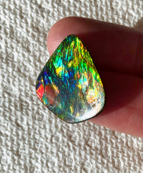 【Reserved】 22x21.5 x2㎜  - IMP-74 RARE  Natural Ammolite Double-Sided Rainbow Beauty! 両面！ナチュラル レアルース アンモライト