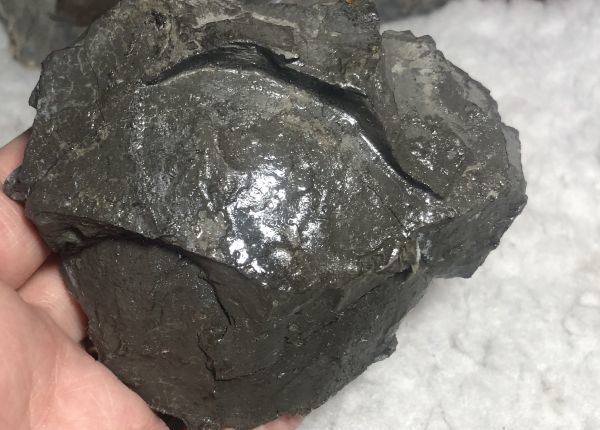 93mm x 70 x 23 mm - RS-12 Rough Stone Ammlite  アンモライト　原石　ラフ